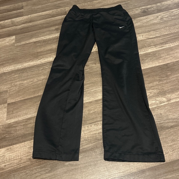 Nike sweatpants - Picture 1 of 6